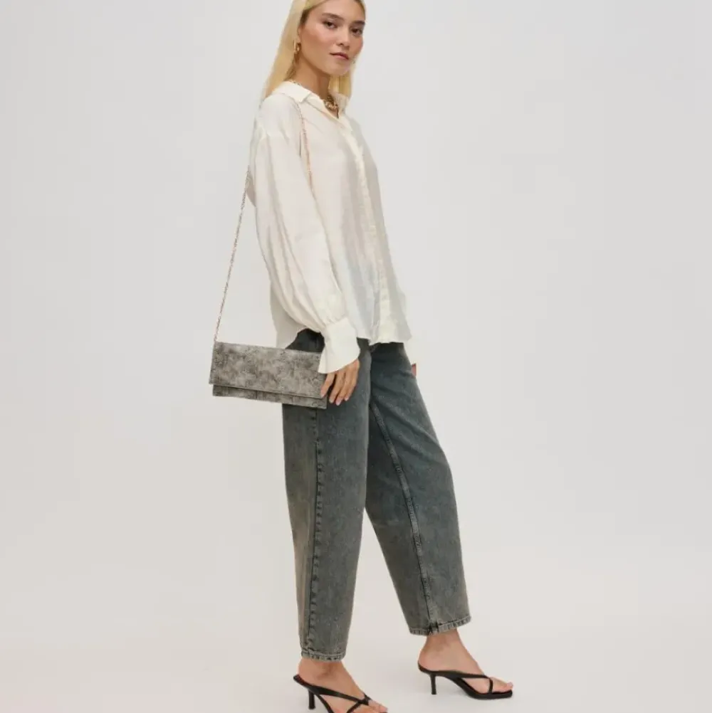 Clutches^Urban Expressions Adelle Clutch Grey