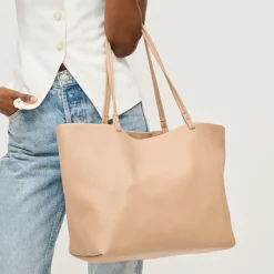 Totes|Handbags^Urban Expressions Alma Tote