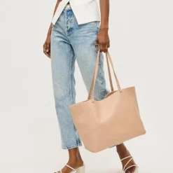 Totes|Handbags^Urban Expressions Alma Tote