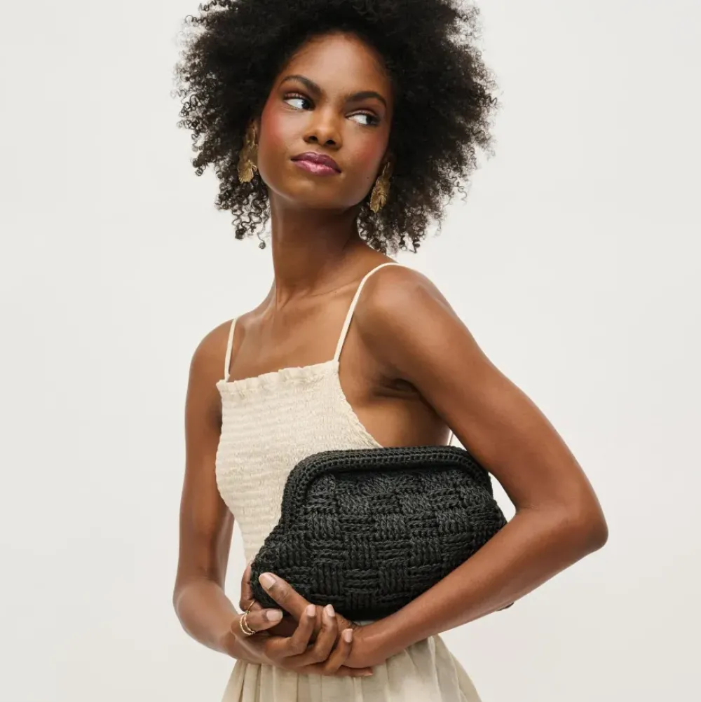 Clutches^Urban Expressions Annie Clutch