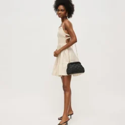 Clutches^Urban Expressions Annie Clutch