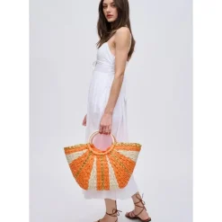 Totes|Handbags^Urban Expressions Carmen Tote
