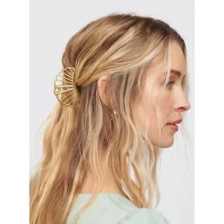 Hair Clips & Claws^Urban Expressions Clam Seashell Metal Claw Hair Claw