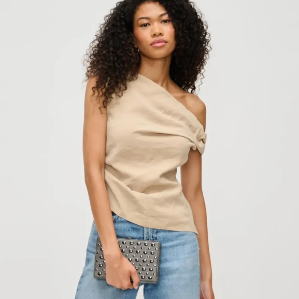 Clutches^Urban Expressions Desi Clutch