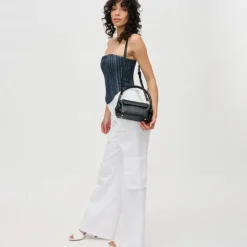 Crossbody^Urban Expressions Devin Crossbody