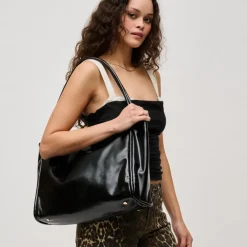 Totes|Handbags^Urban Expressions Doris Tote