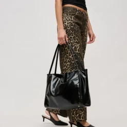 Totes|Handbags^Urban Expressions Doris Tote