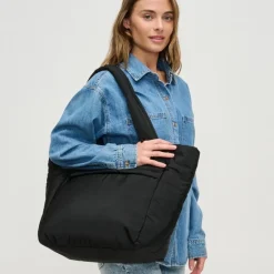 Handbags^Urban Expressions Elliotte Tote Black