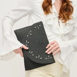 Clutches^Urban Expressions Emily Clutch
