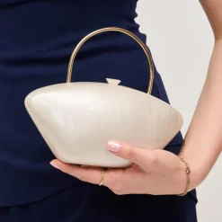 Clutches^Urban Expressions Guliana Evening Bag Ivory