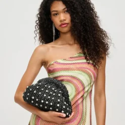 Clutches^Urban Expressions Gwendolyn Clutch