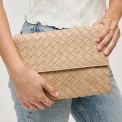 Clutches^Urban Expressions Ivy Clutch