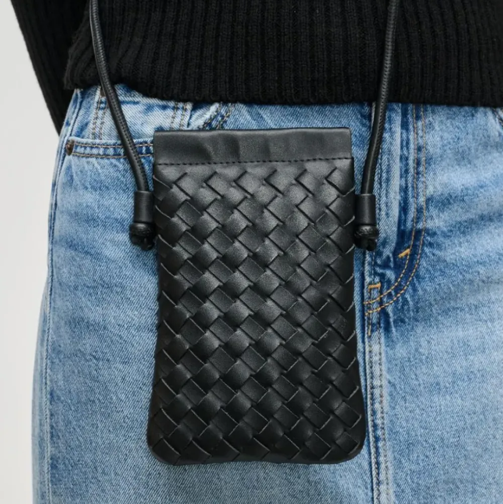 Crossbody^Urban Expressions Jackie Crossbody