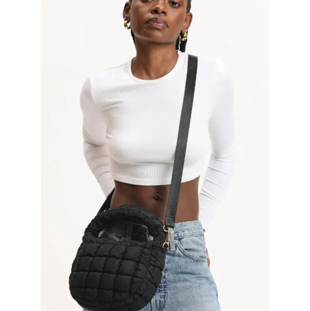 Crossbody^Urban Expressions Leo Crossbody