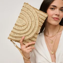 Clutches^Urban Expressions Lila Clutch