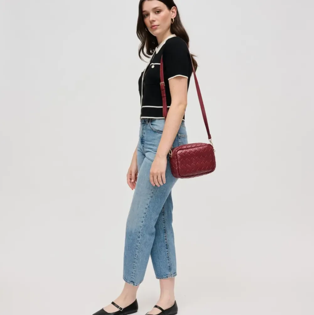 Crossbody^Urban Expressions Maddie Crossbody