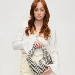 Clutches^Urban Expressions Penny Clutch