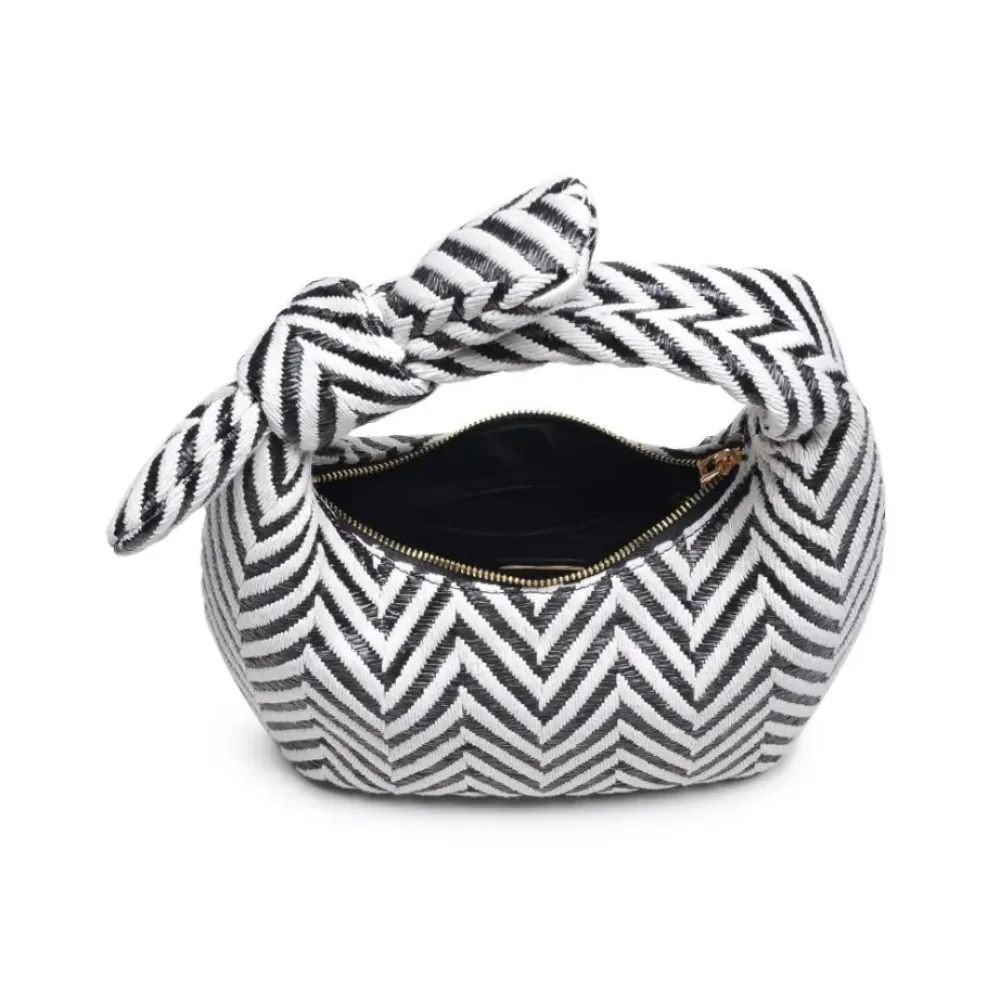 Clutches^Urban Expressions Penny Clutch