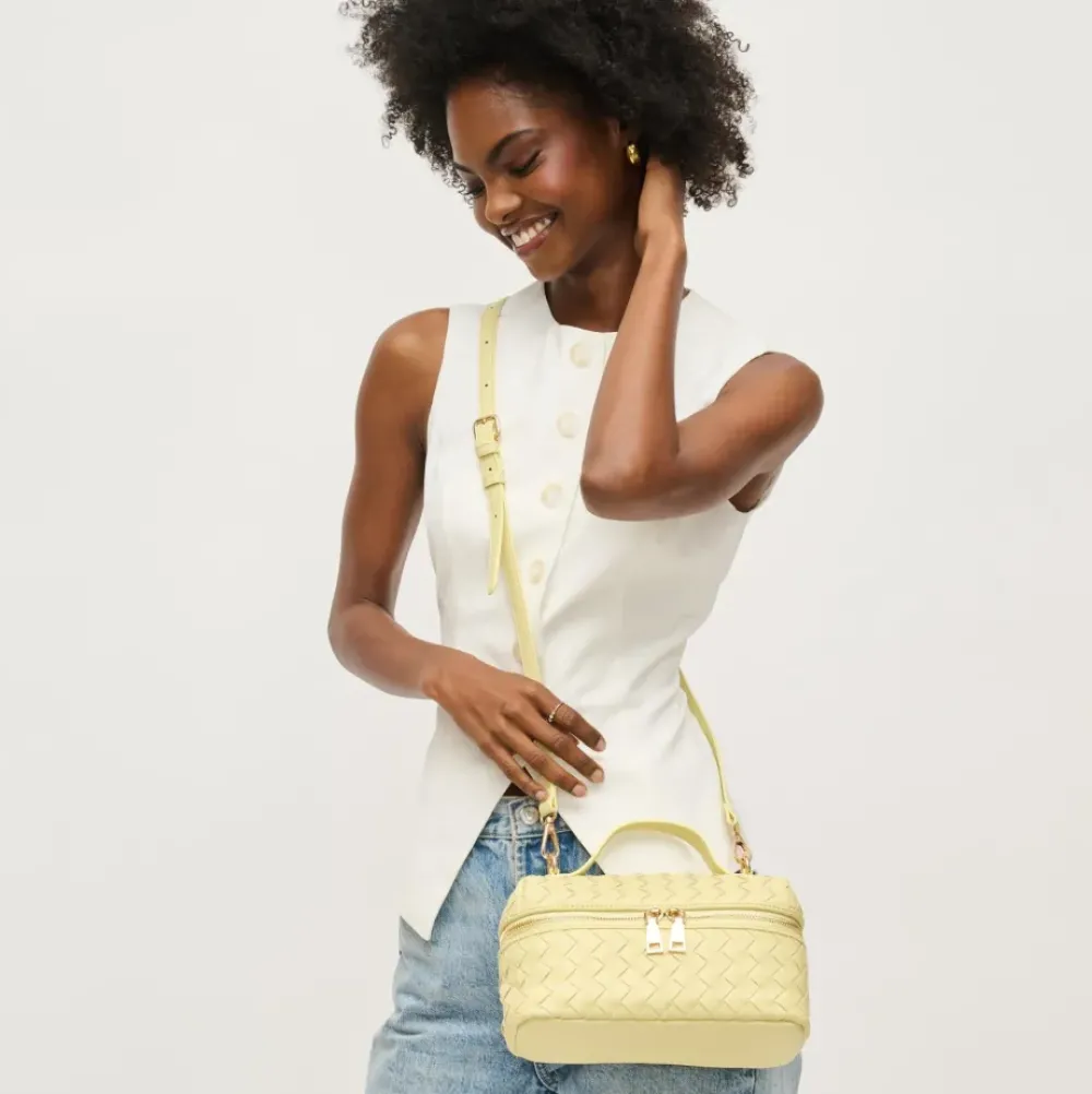 Crossbody^Urban Expressions Richie Crossbody