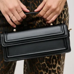 Crossbody^Urban Expressions Ruby Crossbody