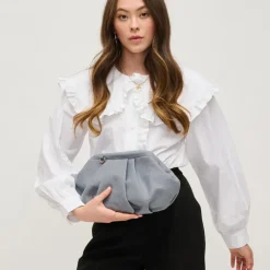 Clutches^Urban Expressions Sadie Clutch