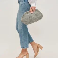 Clutches^Urban Expressions Sadie Clutch