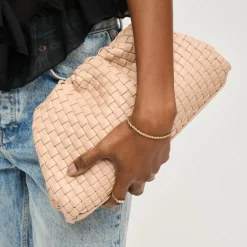 Clutches^Urban Expressions Tate Clutch