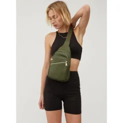Slings^Urban Expressions Zephyr Sling Backpack