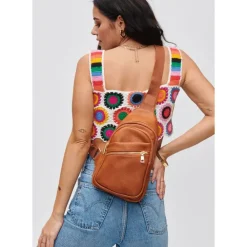 Slings^Urban Expressions Zephyr Sling Backpack